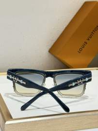 Picture of Louis Vuitton Sunglasses _SKUfw76769753fw